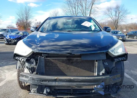 2013 Hyundai Santa Fe Sport from USA, damaged, VIN 5XYZUDLB5DG047170